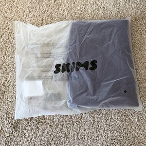 Black Cap Sleeve Top and Leggings Set